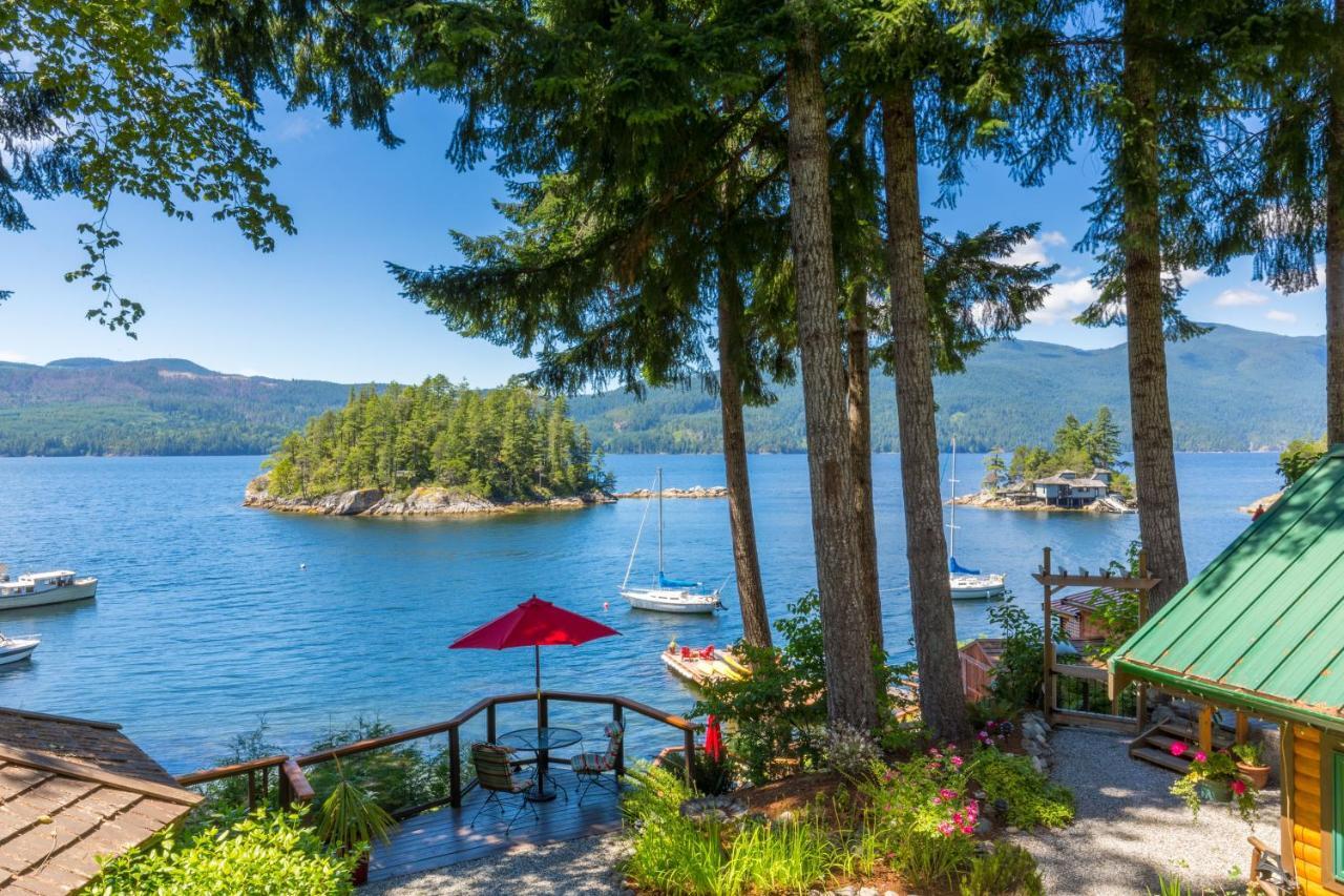 Tranquility Bay Waterfront Inn Sechelt Exterior photo